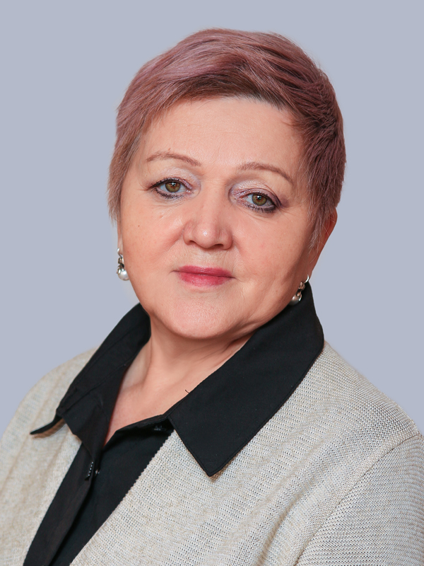 Платонова Нина Серафимовна.